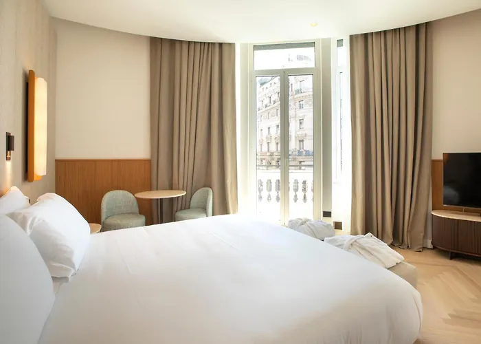 Hotel Circle6 4*